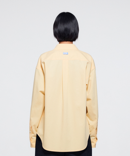 ERA(エラ)の「ユニセックス ERA クラシック シャツ - イエロー(シャツ/ブラウス・レディース・その他・SMALL/MEDIUM/LARGE)」の3枚目の写真