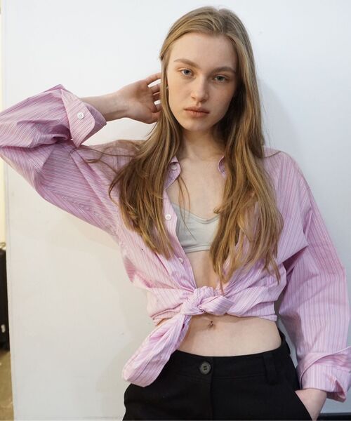 ERA(エラ)の「ユニセックス ERA クラシック シャツ - イエロー(シャツ/ブラウス・レディース・その他・SMALL/MEDIUM/LARGE)」の13枚目の写真