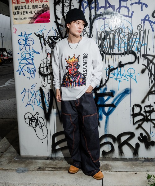 En serio TOKYO(エンソリオトーキョー)の「【SIDEWAYSTANCE】クレヨンアーティスト長袖Tシャツ(Tシャツ/カットソー・メンズ・ホワイト/ブラック・MEDIUM/X-LARGE/SMALL/LARGE)」の8枚目の写真