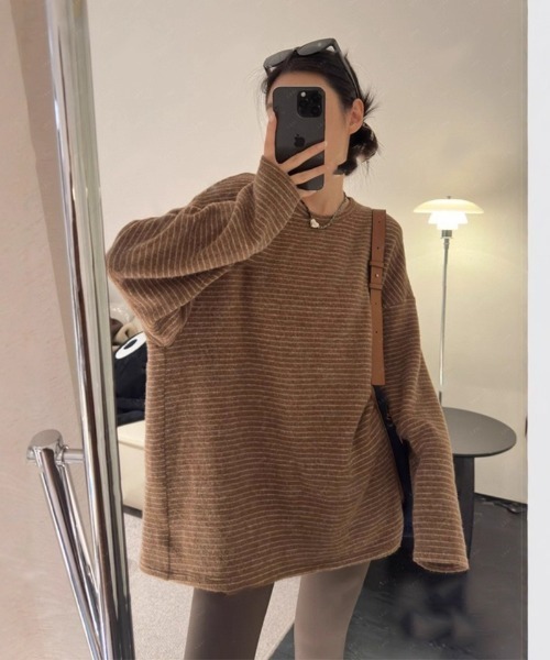 Ritzy（リッツィー）の「オーバーサイズ　起毛ボーダートップス（Tシャツ/カットソー・レディース・ベージュ/ブラウン/ダークグレー・M）」の8枚目の写真