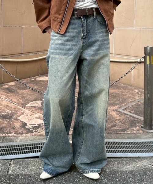 Chikashitsu +(チカシツプラス)の「【Chikashitsu +】brush wide leg denim pants / 【チカシツプラス】ブラッシュワイドデニムパンツ <着用動画あり>(デニムパンツ・メンズ・ブルー/ブルー系その他/ブラック・S/M/L)」の3枚目の写真