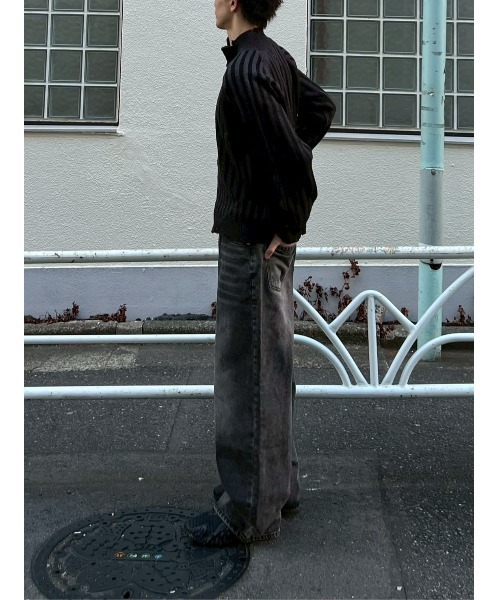 Chikashitsu +(チカシツプラス)の「【Chikashitsu +】brush wide leg denim pants / 【チカシツプラス】ブラッシュワイドデニムパンツ <着用動画あり>(デニムパンツ・メンズ・ブルー/ブルー系その他/ブラック・S/M/L)」の5枚目の写真