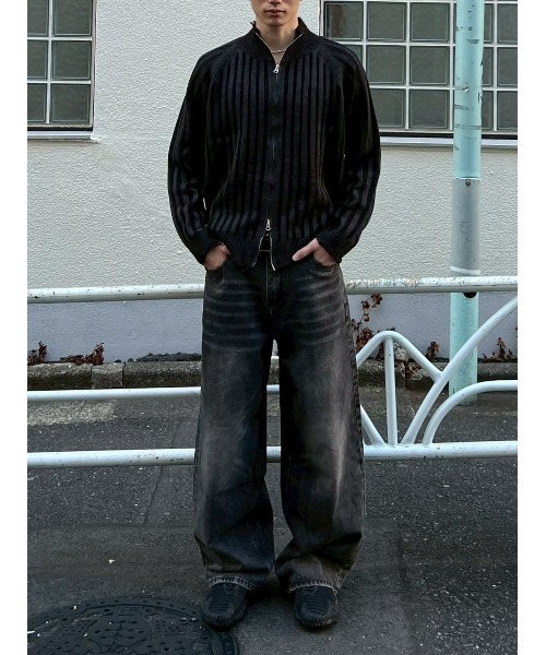 Chikashitsu +(チカシツプラス)の「【Chikashitsu +】brush wide leg denim pants / 【チカシツプラス】ブラッシュワイドデニムパンツ <着用動画あり>(デニムパンツ・メンズ・ブルー/ブルー系その他/ブラック・S/M/L)」の4枚目の写真