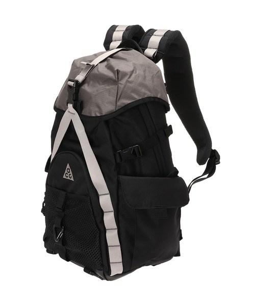 NIKE（ナイキ）の「NIKE ACG DAYMAX BACKPACK HJ8178-010（ショルダーバッグ・メンズ・ブラック・ONE SIZE）」の5枚目の写真