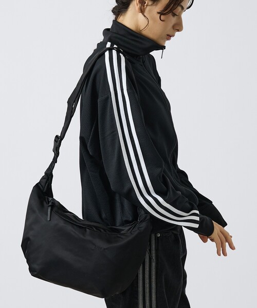 ABAHOUSE(アバハウス)の「【DsBk / ディーエスビーケー】 REGISTER SLING COMPACT /スリングバッグ /ユニセックス 【WEB限定】(バックパック/リュック・メンズ・グレー/ブラック/カーキ/ネイビー・フリー)」の2枚目の写真