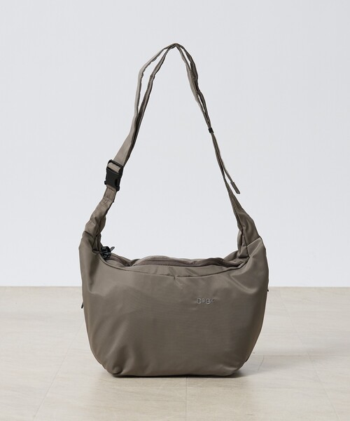 ABAHOUSE(アバハウス)の「【DsBk / ディーエスビーケー】 REGISTER SLING COMPACT /スリングバッグ /ユニセックス 【WEB限定】(バックパック/リュック・メンズ・グレー/ブラック/カーキ/ネイビー・フリー)」の15枚目の写真