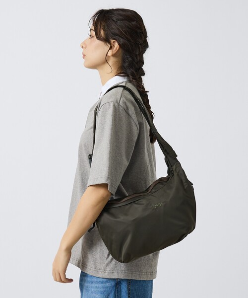 ABAHOUSE(アバハウス)の「【DsBk / ディーエスビーケー】 REGISTER SLING COMPACT /スリングバッグ /ユニセックス 【WEB限定】(バックパック/リュック・メンズ・グレー/ブラック/カーキ/ネイビー・フリー)」の18枚目の写真