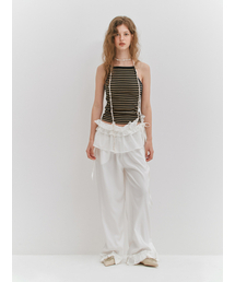 MEENDERI（ミーンデリ）の「RUFFLE SHIRRING WIDE PANTS - WHITE（その他パンツ）」
