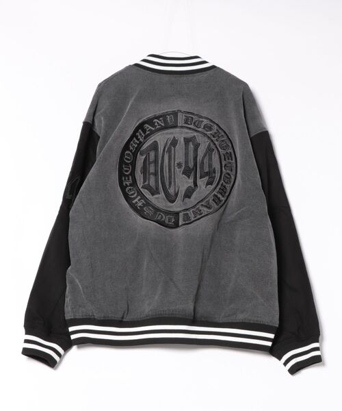 DC(ディーシー)の「DC/ディーシー スタジャン バーシティジャケット アウター DJK261002(スタジャン・メンズ・チャコールグレー/ライトインディゴブルー・L/XL/M)」の13枚目の写真