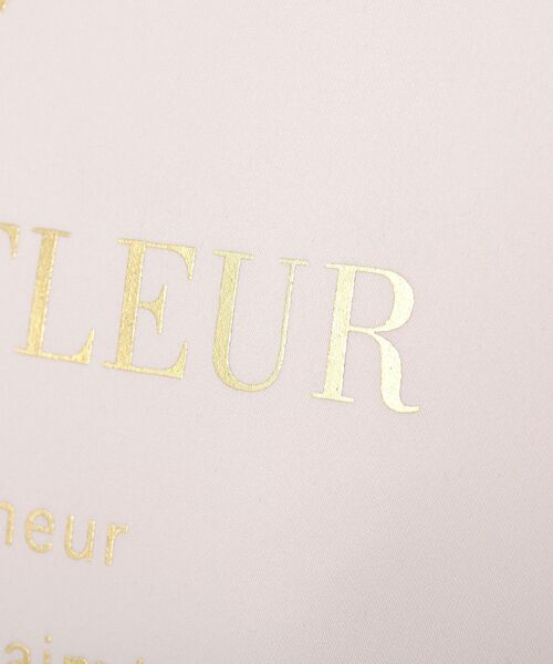Maison de FLEUR(メゾンドフルール)の「ブランドロゴフリルハンドルトートMバッグ(トートバッグ・レディース・ラベンダー/ネイビー/ブラック/ピンク・FREE)」の17枚目の写真