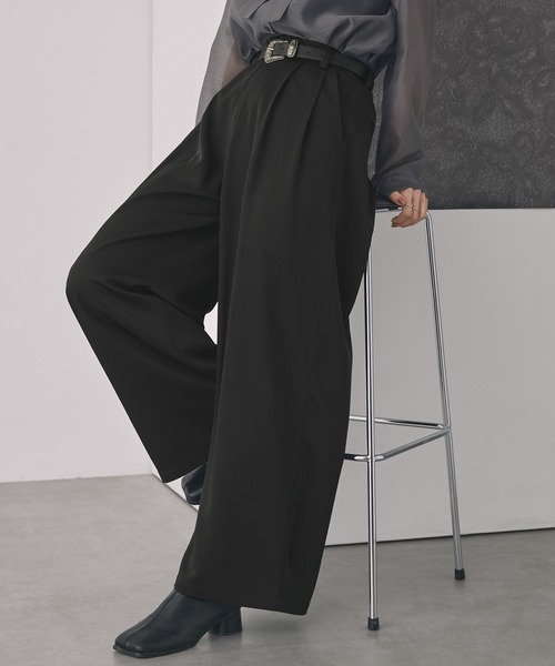 ELUNIS（エルニス）の「レースレイヤードスラックスパンツ（スラックス・レディース・グレー/ブラック・0/1）」の4枚目の写真