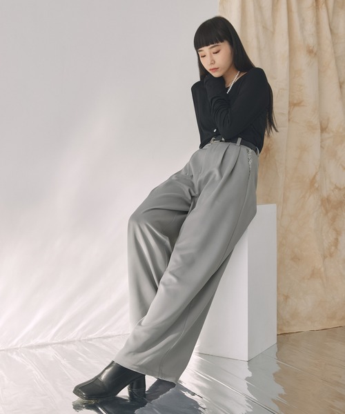 ELUNIS（エルニス）の「レースレイヤードスラックスパンツ（スラックス・レディース・グレー/ブラック・0/1）」の19枚目の写真