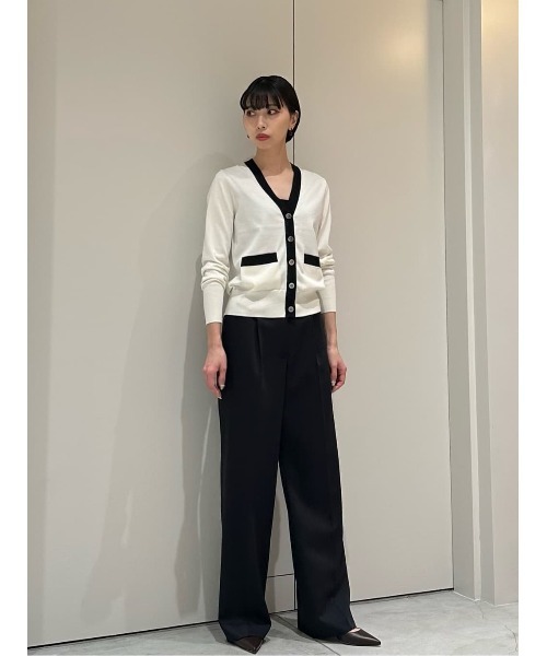 ESTNATION(エストネーション)の「ESTNATION / ワンタックフレアパンツ(スラックス・レディース・ネイビー/ベージュ/ブラック・38/36)」の8枚目の写真