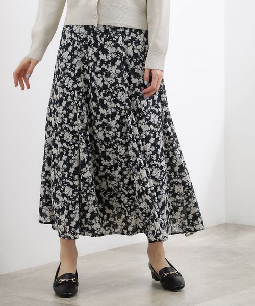 grove(グローブ)の「フラワープリント楊柳マーメイドスカート(スカート・レディース・ピンク系その他/ネイビー系/ホワイト系3・01/02/03/04/05)」の1枚目の写真