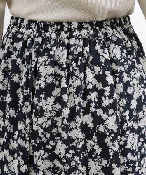 grove(グローブ)の「フラワープリント楊柳マーメイドスカート(スカート・レディース・ピンク系その他/ネイビー系/ホワイト系3・01/02/03/04/05)」の21枚目の写真