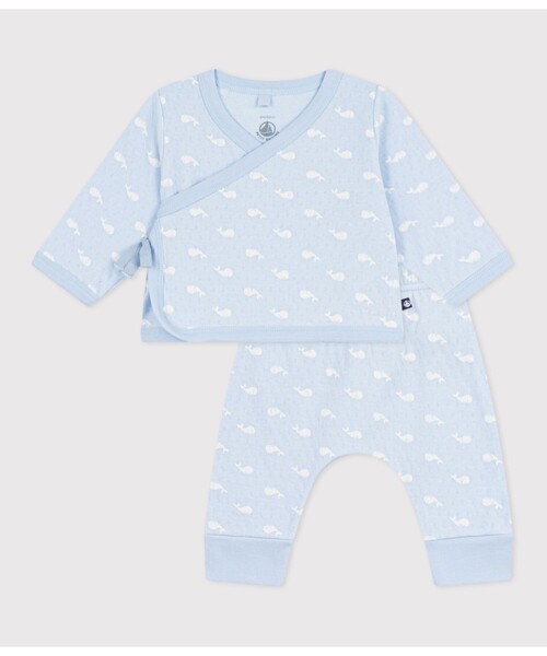 PETIT BATEAU(プチバトー)の「クジラプリント ベビー2点セット(カーディガン/ボレロ・キッズ・ホワイト×ブルー・6MONTH/12MONTH/18MONTH)」の1枚目の写真