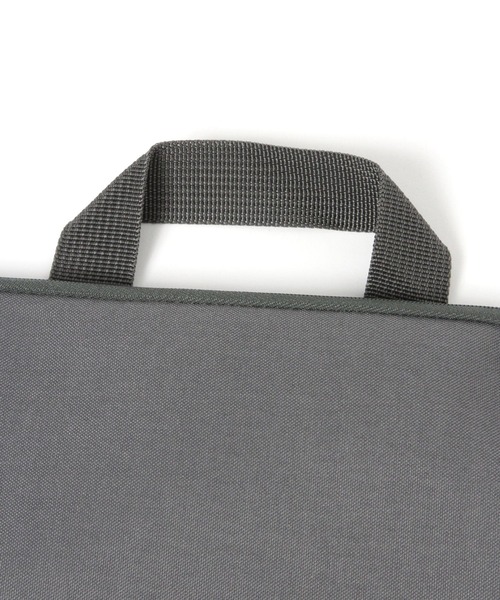 LAKOLE（ラコレ）の「【らこれキッズ】ドキュメントケース / 603779（ステーショナリー・キッズ・グレー/アイボリー・FREE）」の4枚目の写真