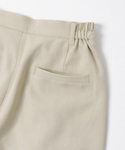 SENSE OF PLACE by URBAN RESEARCH(センスオブプレイスバイアーバンリサーチ)の「『イージーケア/速乾/UVカット/接触冷感』ツータックルーズスラックス(スラックス・レディース・グレー/ブラック/ベージュ・LARGE/MEDIUM/SMALL)」の12枚目の写真