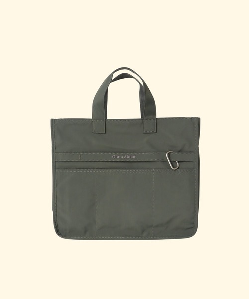 Out n About(アウトナバウト)の「キャリーオントートバッグ【Tough/タフ】M(トートバッグ・レディース・ブラック/パープル/ピンク/カーキ系1・FREE)」の2枚目の写真