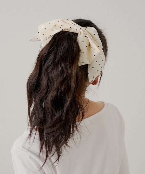 Chico（チコ）の「ピコレースデザインリボンバレッタ（バレッタ/ヘアクリップ・レディース・ブラック/ホワイト・FREE）」の5枚目の写真