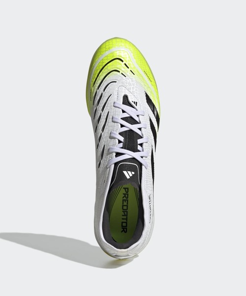 adidas(アディダス)の「プレデター Pro TF / ターフ用(トレーニングシューズ) / Predator Pro Turf Boots / アディダス adidas(スニーカー・メンズ・ホワイト・25.0cm/25.5cm/26.0cm/26.5cm/27.0cm/27.5cm/28.0cm/24.5cm)」の2枚目の写真