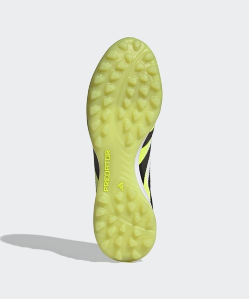 adidas(アディダス)の「プレデター Pro TF / ターフ用(トレーニングシューズ) / Predator Pro Turf Boots / アディダス adidas(スニーカー・メンズ・ホワイト・25.0cm/25.5cm/26.0cm/26.5cm/27.0cm/27.5cm/28.0cm/24.5cm)」の3枚目の写真