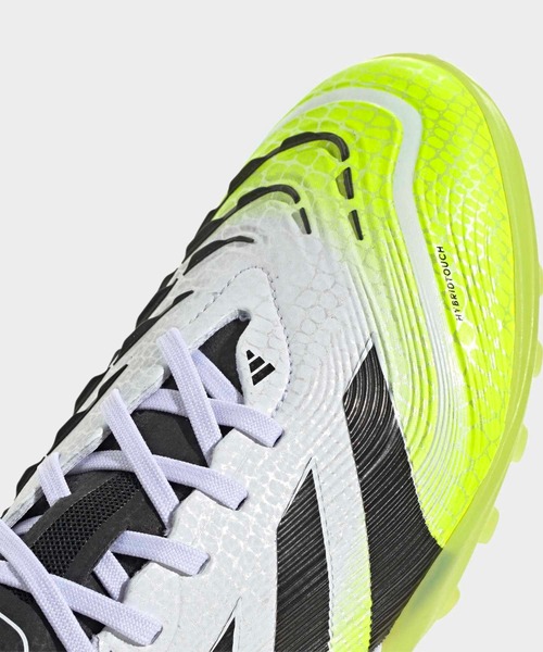 adidas(アディダス)の「プレデター Pro TF / ターフ用(トレーニングシューズ) / Predator Pro Turf Boots / アディダス adidas(スニーカー・メンズ・ホワイト・25.0cm/25.5cm/26.0cm/26.5cm/27.0cm/27.5cm/28.0cm/24.5cm)」の7枚目の写真
