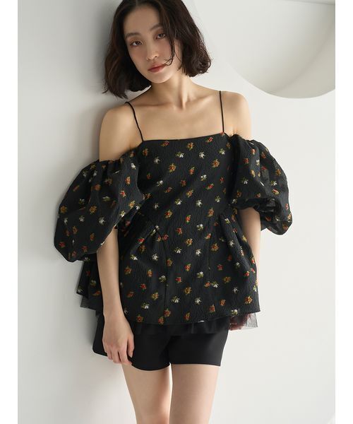 LILY BROWN（リリーブラウン）の「3way ペプラムトップス（シャツ/ブラウス・レディース・ライトグレー/ライトブルー/ブラック・F）」の8枚目の写真