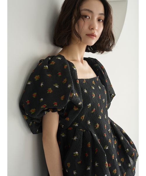 LILY BROWN（リリーブラウン）の「3way ペプラムトップス（シャツ/ブラウス・レディース・ライトグレー/ライトブルー/ブラック・F）」の9枚目の写真