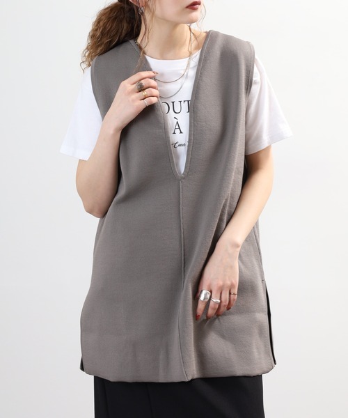 FUNALIVE(ファンアライブ)の「comoely closet 揺れる深Vニットジレ(その他トップス・レディース・ブラック/ブラウン・S-M/L-XL)」の12枚目の写真