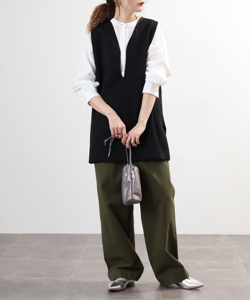 FUNALIVE(ファンアライブ)の「comoely closet 揺れる深Vニットジレ(その他トップス・レディース・ブラック/ブラウン・S-M/L-XL)」の8枚目の写真