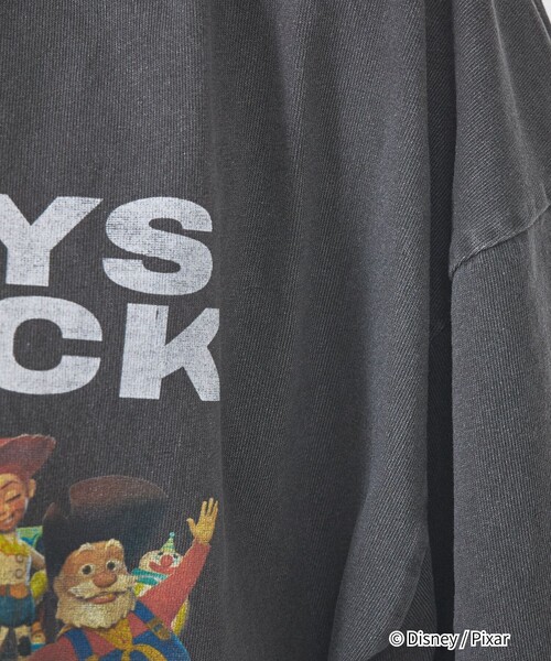 SCREEN STARS(スクリーンスターズ)の「【TOY STORY×SCREEN STARS / トイ・ストーリー×スクリーンスターズ】THE TOYS ARE BACK T半袖Tシャツ / ユニセックス(Tシャツ/カットソー・メンズ・ブラック系その他/ホワイト系その他・M/L)」の10枚目の写真