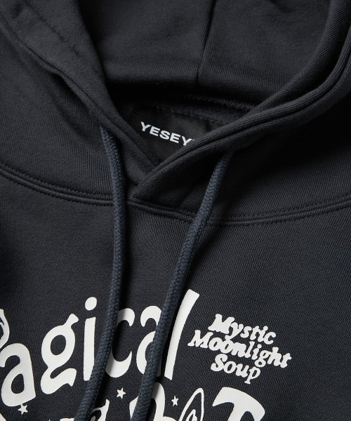 YESEYESEE(イエスアイシー)の「Y.E.S Magical Hoodie(パーカー・メンズ・マスタード/ネイビー/チャコール・XL/L/M/S)」の5枚目の写真