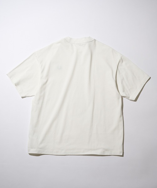 FRED PERRY(フレッドペリー)の「【FRED PERRY】OVERSIZED TSHIRT M3481/オーバーサイズ Tシャツ(Tシャツ/カットソー・メンズ・ブラック/ブラウン/ホワイト・M/S/L)」の19枚目の写真