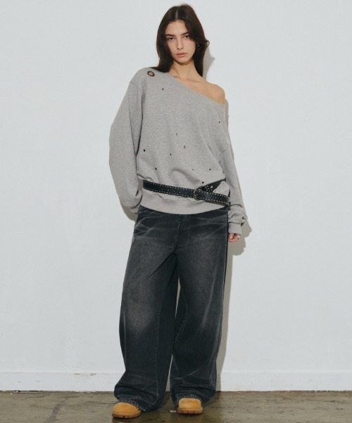 Midnight Move(ミッドナイトムーブ)の「A'GEM/9 × .kom 『MIDNIGHT MOVE/ミッドナイトムーブ』 eyelet mtm /アイレットスウェットシャツ(スウェット・レディース・ブラック/グレー・FREE)」の5枚目の写真