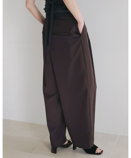 anuke（アンヌーク）の「Twill Satin Pants（その他パンツ・レディース・ベージュ/ブラック/ブラウン・38inch/36inch）」の6枚目の写真