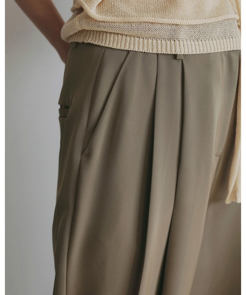 anuke（アンヌーク）の「Twill Satin Pants（その他パンツ・レディース・ベージュ/ブラック/ブラウン・38inch/36inch）」の10枚目の写真