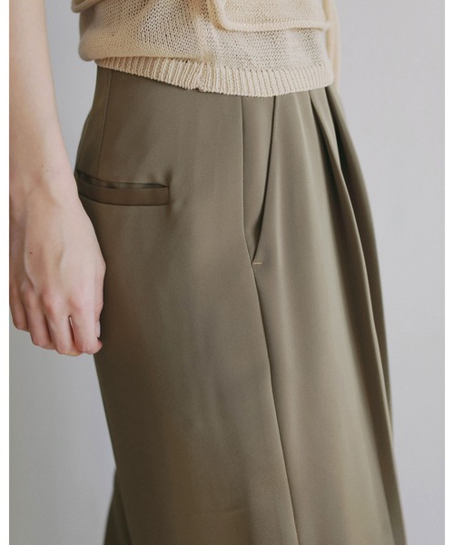 anuke（アンヌーク）の「Twill Satin Pants（その他パンツ・レディース・ベージュ/ブラック/ブラウン・38inch/36inch）」の12枚目の写真