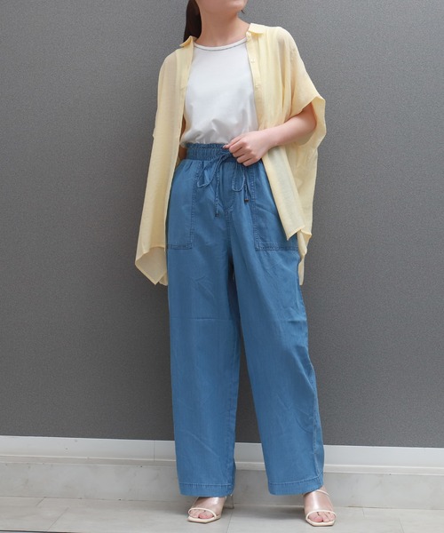 libelle more（リベル モア）の「とろみテンセルデニムベイカーパンツ／イージーパンツ（その他パンツ・レディース・ライトブルー/ブルー/ネイビー・L/M）」の7枚目の写真