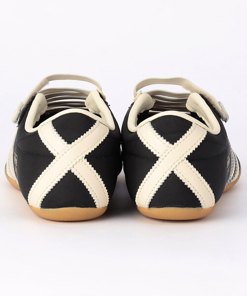 FREAK'S STORE（フリークスストア）の「adidas/アディダス TOKYO MJ W[23.5cm～24.5cm]/トーキョーMJ（スニーカー・レディース・レッド/ブラック/ピンク・23.5cm/24.0cm/24.5cm）」の6枚目の写真