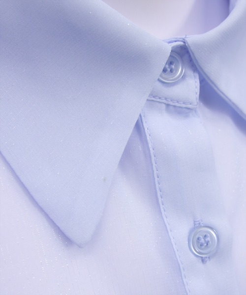 clear（クリア）の「リボン付きショート丈ラメシアーシャツ［骨格ウェーブ/華奢見え/フェミニン］（シャツ/ブラウス・レディース・サックスブルー/グレイッシュベージュ/チャコールグレー/オフホワイト/ベージュ・F）」の16枚目の写真