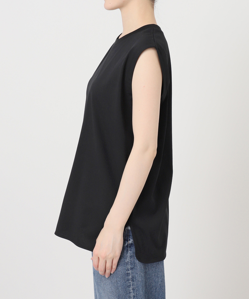 Spick & Span(スピックアンドスパン)の「汗染み防止ファインコットンノースリTシャツ(Tシャツ/カットソー・レディース・ベージュ/ホワイト/ライトグレー/ブラック・FREE)」の8枚目の写真