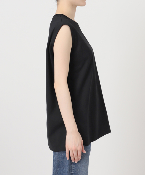 Spick & Span(スピックアンドスパン)の「汗染み防止ファインコットンノースリTシャツ(Tシャツ/カットソー・レディース・ベージュ/ホワイト/ライトグレー/ブラック・FREE)」の10枚目の写真