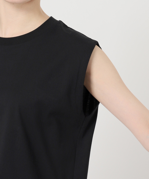 Spick & Span(スピックアンドスパン)の「汗染み防止ファインコットンノースリTシャツ(Tシャツ/カットソー・レディース・ベージュ/ホワイト/ライトグレー/ブラック・FREE)」の11枚目の写真