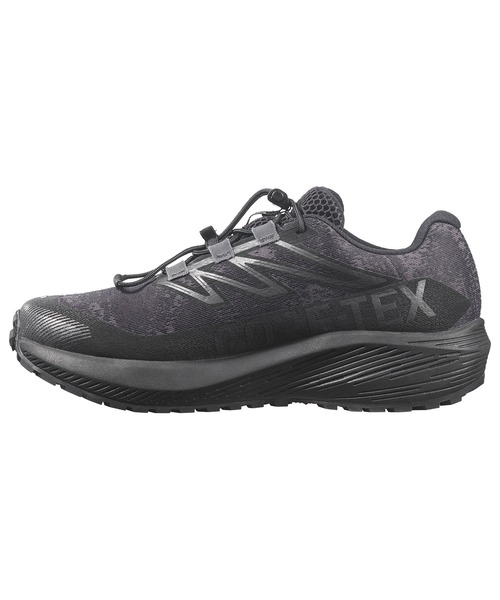 SALOMON（サロモン）の「SALOMON サロモン AERO FLOW GRVL GTX W エアロ フロウ グラベル ゴアテックス ウィメンズ L49256300（スニーカー・レディース・ブラック・24.0cm/25.0cm/23.5cm/24.5cm/23.0cm）」の3枚目の写真