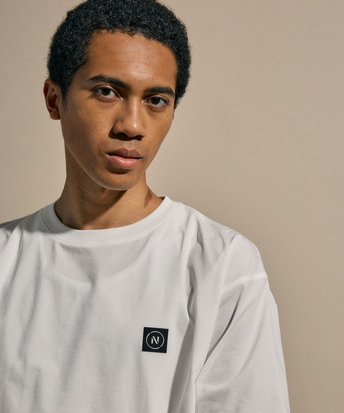 NUMERALS（ヌメラルズ）の「[NUMERALS]ONE POINT T（Tシャツ/カットソー・メンズ・ホワイト/ブラック/グレー・LARGE/MEDIUM）」の8枚目の写真