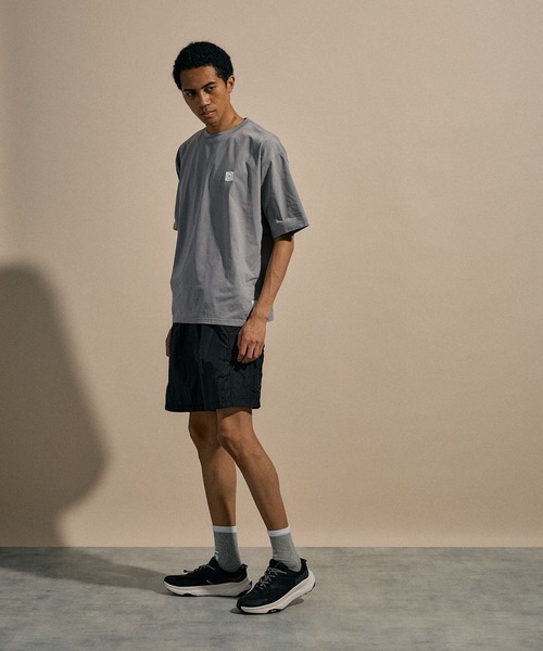 NUMERALS（ヌメラルズ）の「[NUMERALS]ONE POINT T（Tシャツ/カットソー・メンズ・ホワイト/ブラック/グレー・LARGE/MEDIUM）」の11枚目の写真