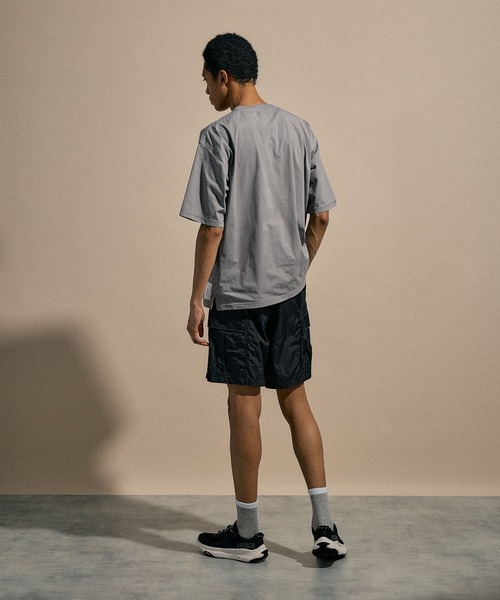 NUMERALS（ヌメラルズ）の「[NUMERALS]ONE POINT T（Tシャツ/カットソー・メンズ・ホワイト/ブラック/グレー・LARGE/MEDIUM）」の12枚目の写真