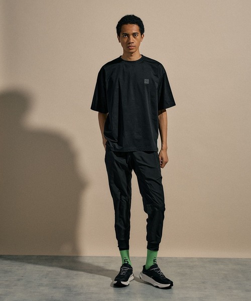 NUMERALS（ヌメラルズ）の「[NUMERALS]ONE POINT T（Tシャツ/カットソー・メンズ・ホワイト/ブラック/グレー・LARGE/MEDIUM）」の15枚目の写真