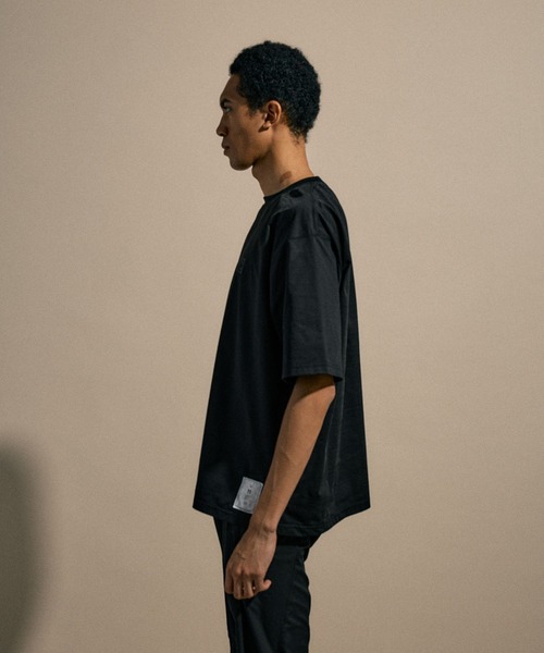 NUMERALS（ヌメラルズ）の「[NUMERALS]ONE POINT T（Tシャツ/カットソー・メンズ・ホワイト/ブラック/グレー・LARGE/MEDIUM）」の21枚目の写真